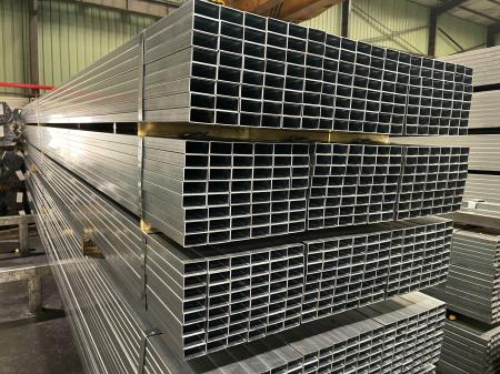 Thép Hộp Mạ Kẽm Nhúng Nóng – Giải Pháp Chống Ăn Mòn Tối Ưu Cho Mọi Công Trình